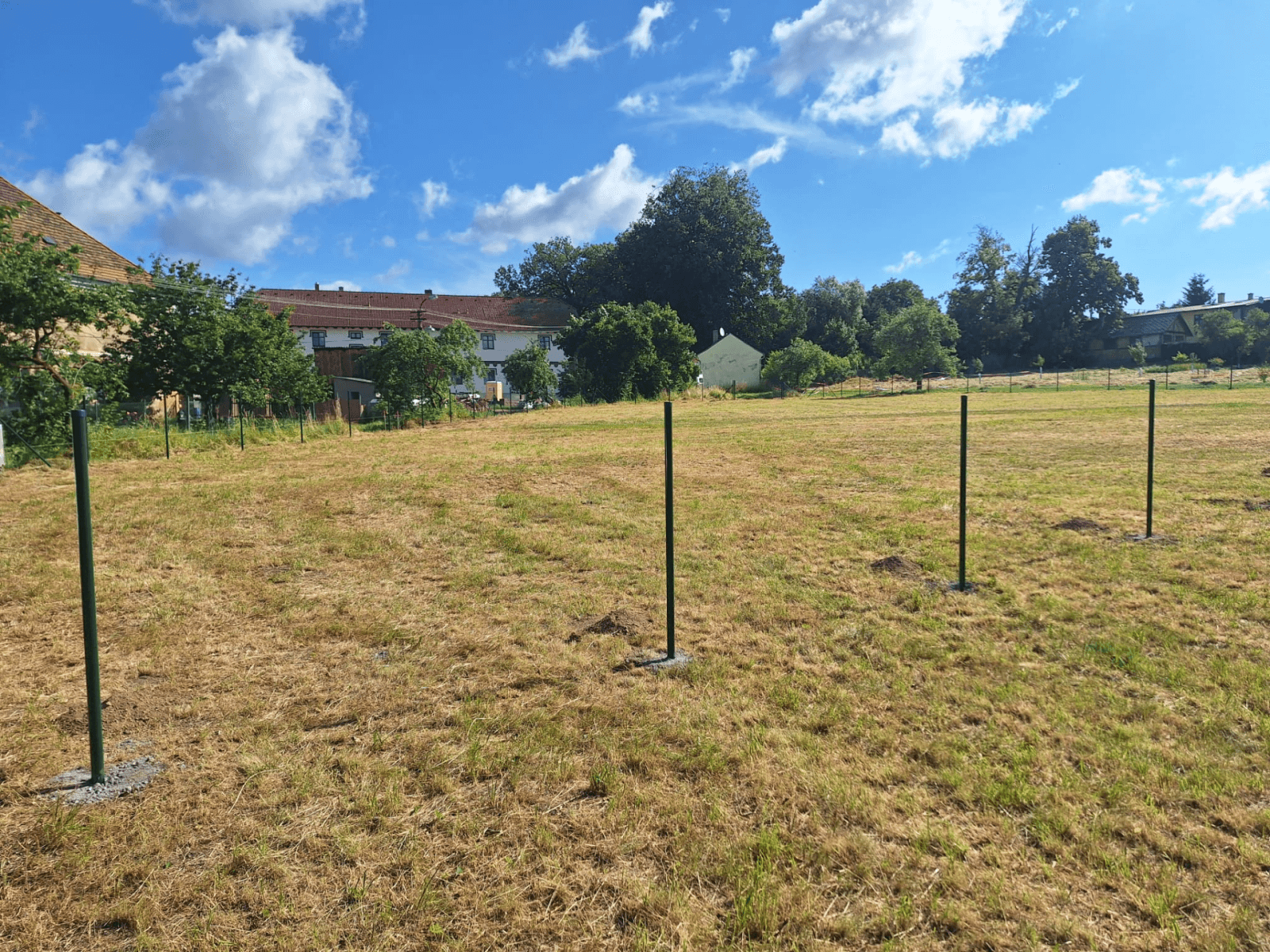 Predaj pozemku 1.930 m², Švabínská, Zbiroh, Plzeňský kraj Predaj pozemku 1.930 m², Švabínská, Zbiroh, Plzeňský kraj