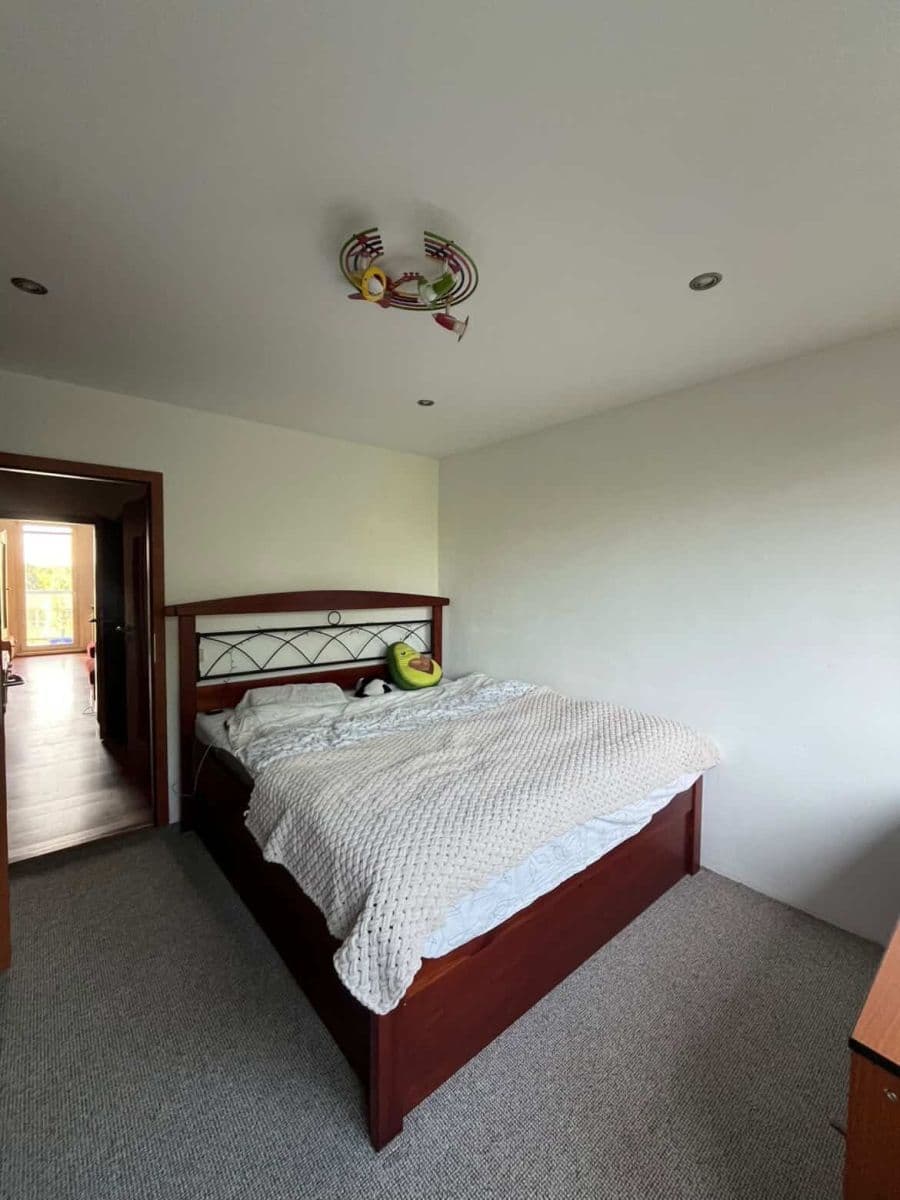 Predaj bytu 3-izbový 67 m², Krynická, Praha, Praha Predaj bytu 3-izbový 67 m², Krynická, Praha, Praha