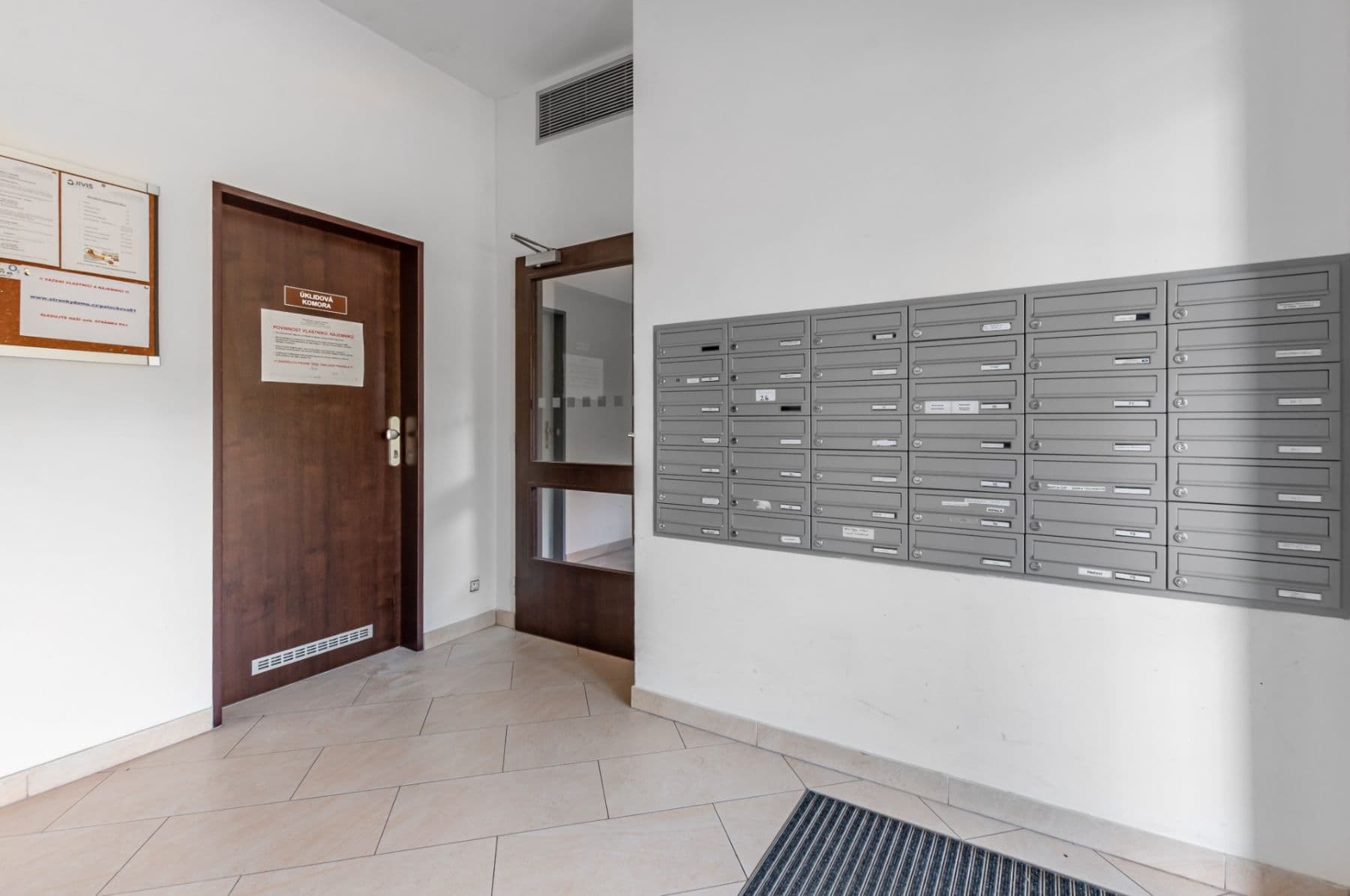 Prenájom bytu 2-izbový 62 m², Patočkova, Praha, Praha Prenájom bytu 2-izbový 62 m², Patočkova, Praha, Praha