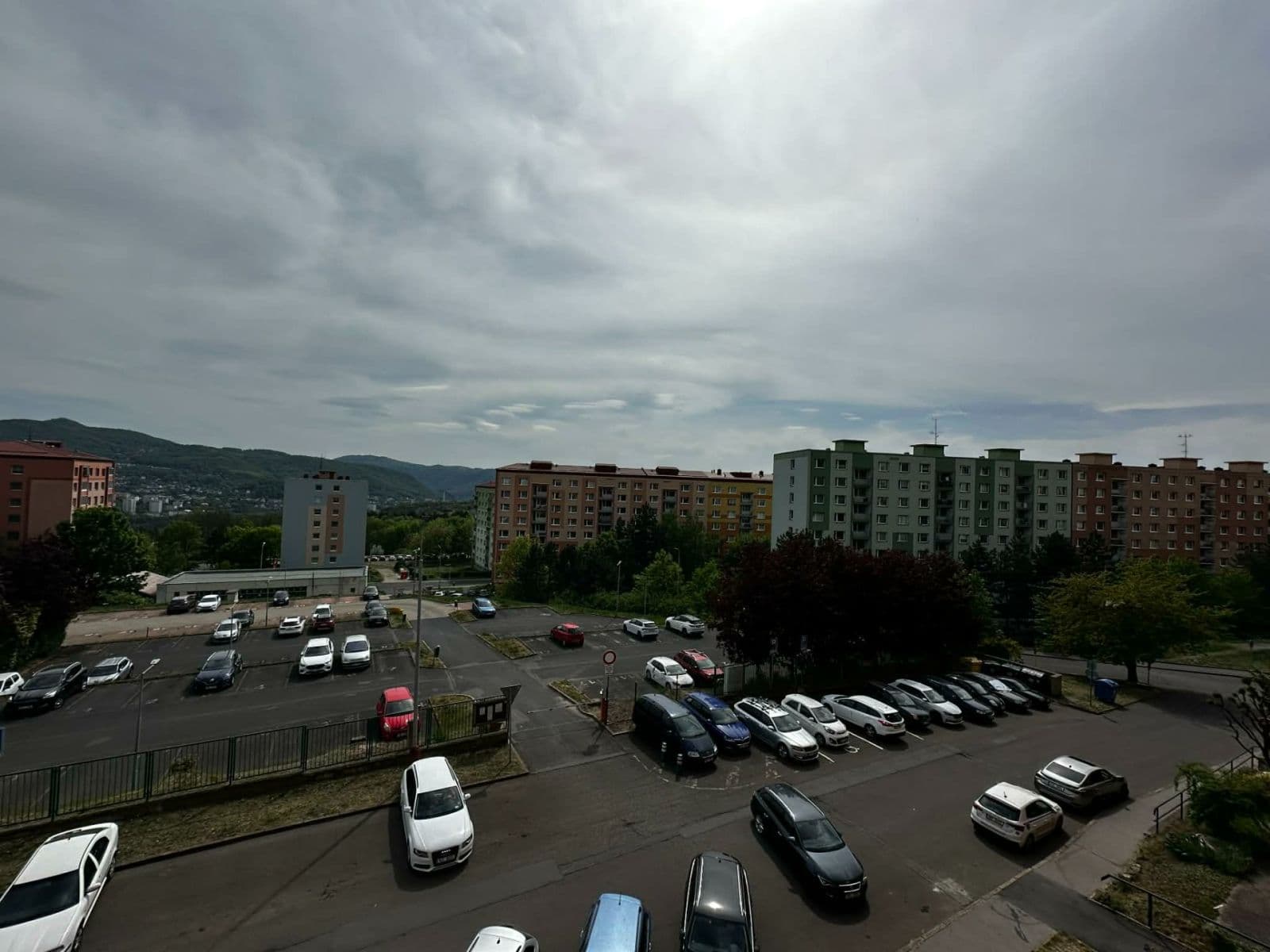 Predaj bytu 1-izbový 33 m², Kmochova, Ústí nad Labem, Ústecký kraj Predaj bytu 1-izbový 33 m², Kmochova, Ústí nad Labem, Ústecký kraj
