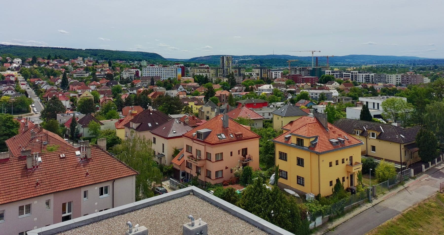 Predaj bytu 3-izbový 97 m², Nesvadbova, Praha, Praha Predaj bytu 3-izbový 97 m², Nesvadbova, Praha, Praha