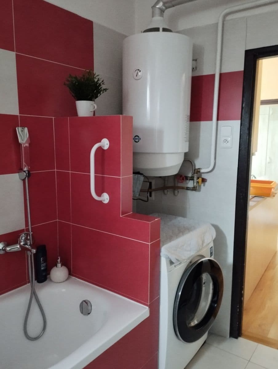 Predaj bytu 3-izbový 79 m², Medlovice, Jihomoravský kraj Predaj bytu 3-izbový 79 m², Medlovice, Jihomoravský kraj