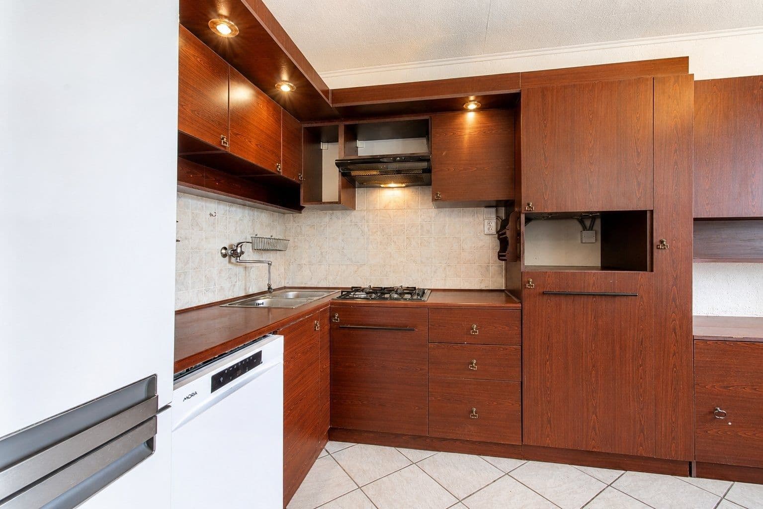 Prenájom bytu 3-izbový 68 m², Zálesí, Praha, Praha Prenájom bytu 3-izbový 68 m², Zálesí, Praha, Praha