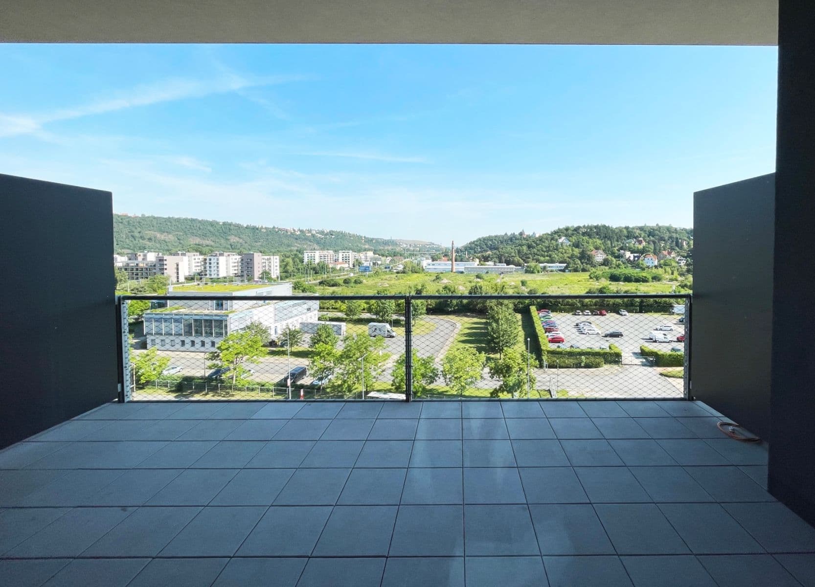 Prenájom bytu 2-izbový 64 m², Československého exilu, Praha, Praha Prenájom bytu 2-izbový 64 m², Československého exilu, Praha, Praha