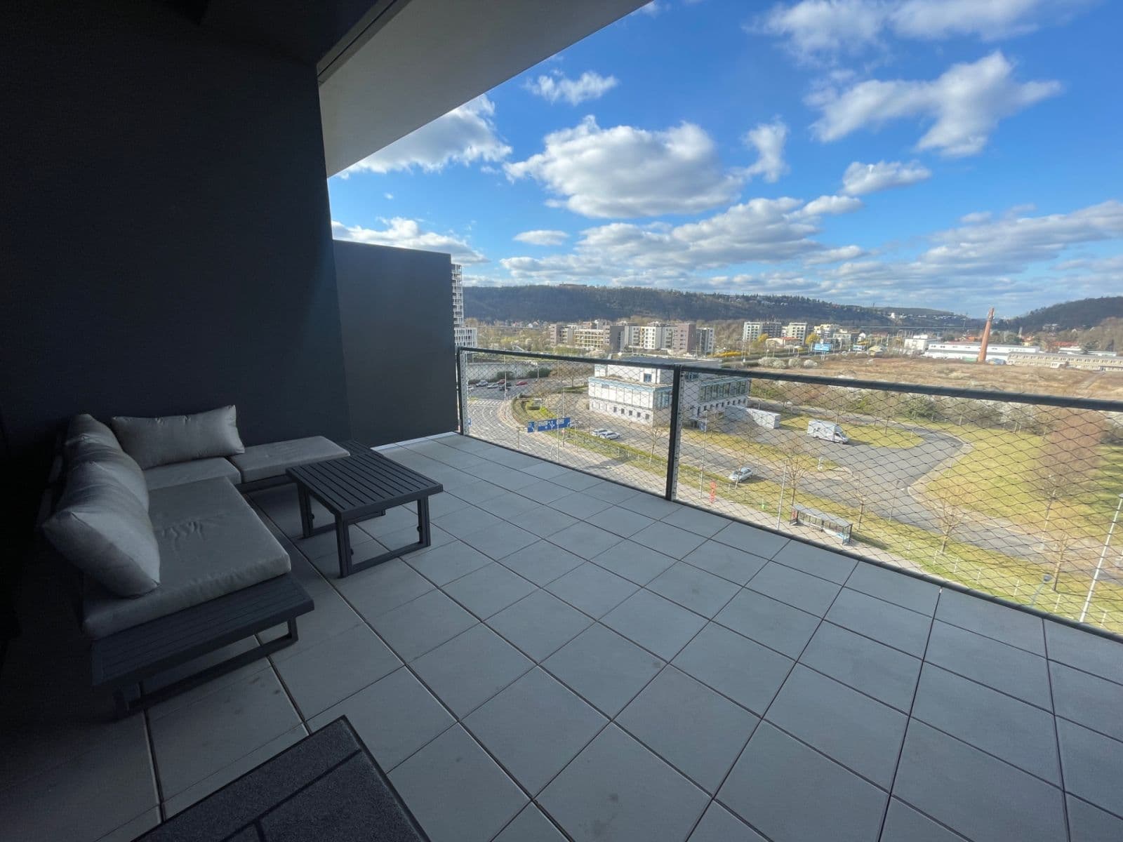 Prenájom bytu 2-izbový 64 m², Československého exilu, Praha, Praha Prenájom bytu 2-izbový 64 m², Československého exilu, Praha, Praha
