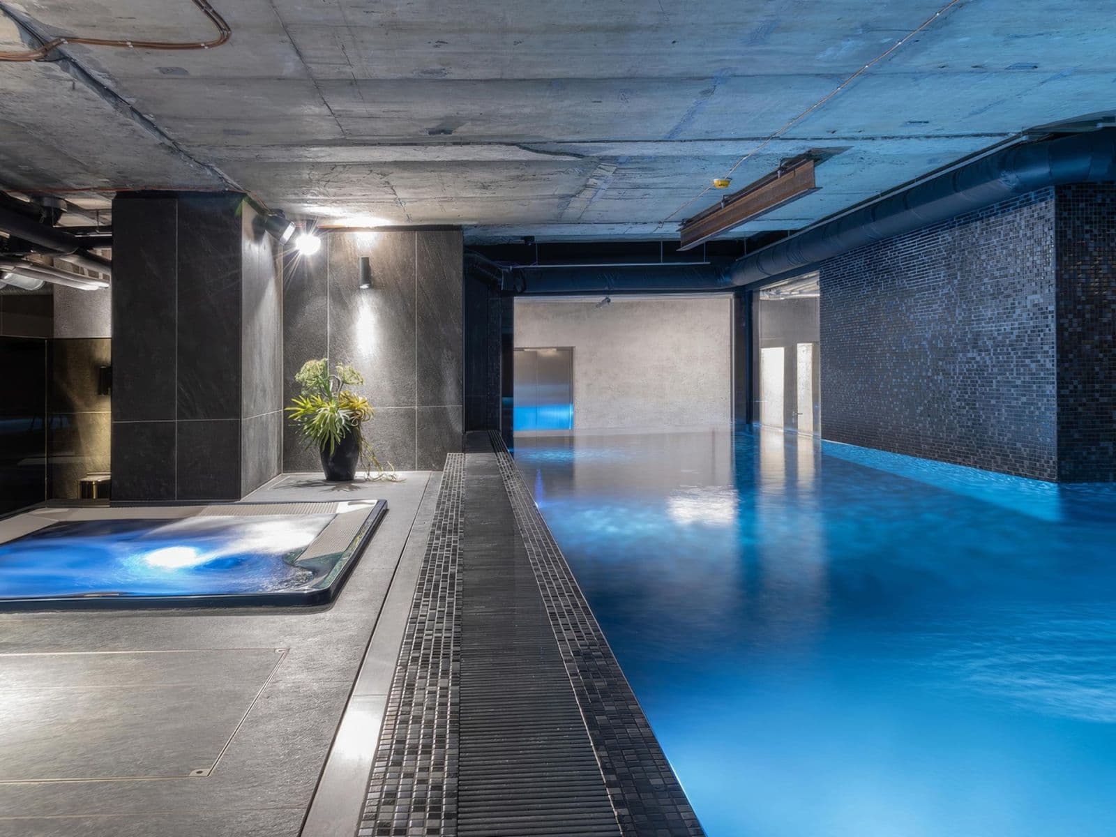 Prenájom bytu 2-izbový 64 m², Československého exilu, Praha, Praha Prenájom bytu 2-izbový 64 m², Československého exilu, Praha, Praha