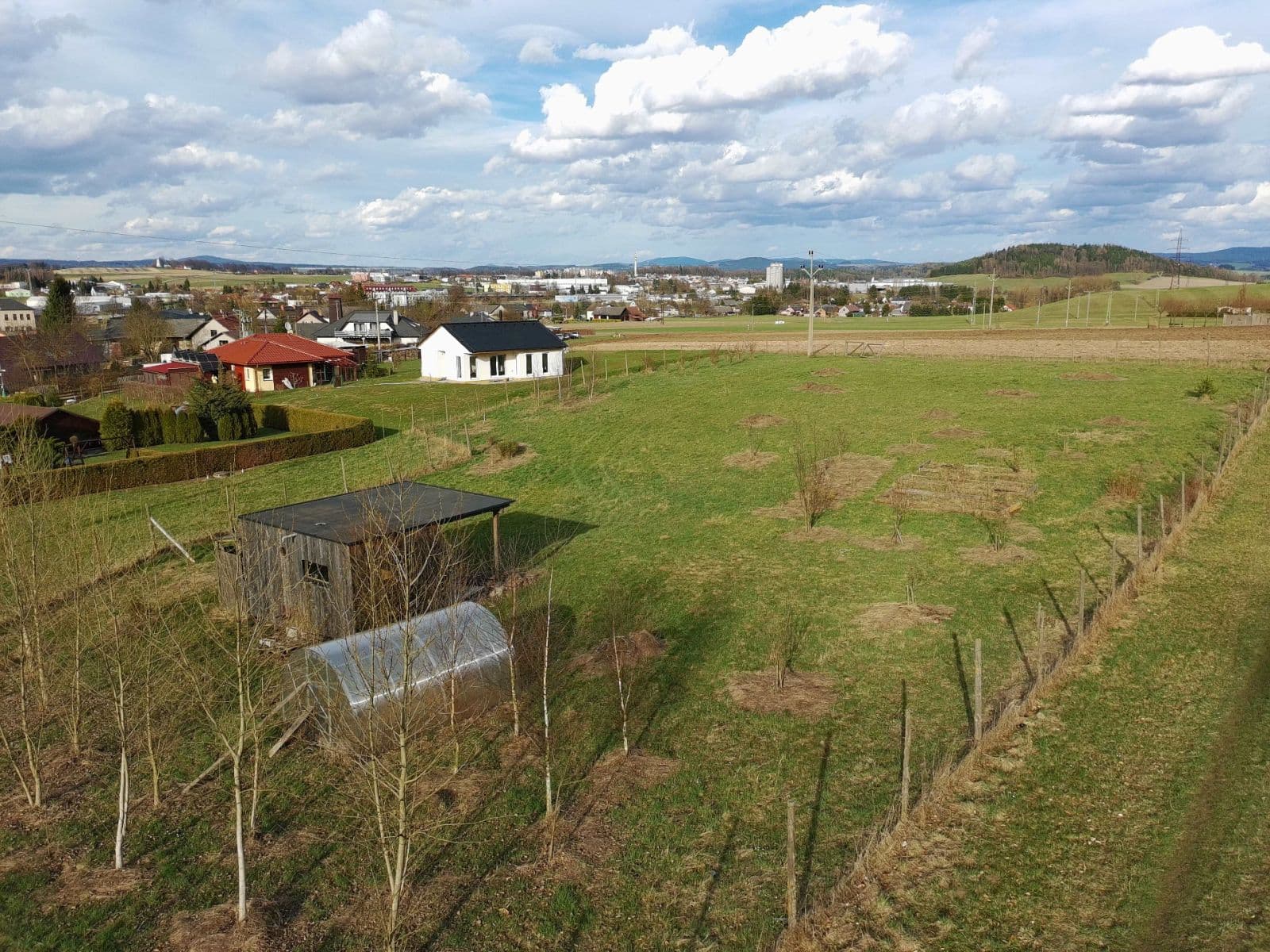 Predaj pozemku 3.224 m², Dlouhoňovice, Pardubický kraj Predaj pozemku 3.224 m², Dlouhoňovice, Pardubický kraj