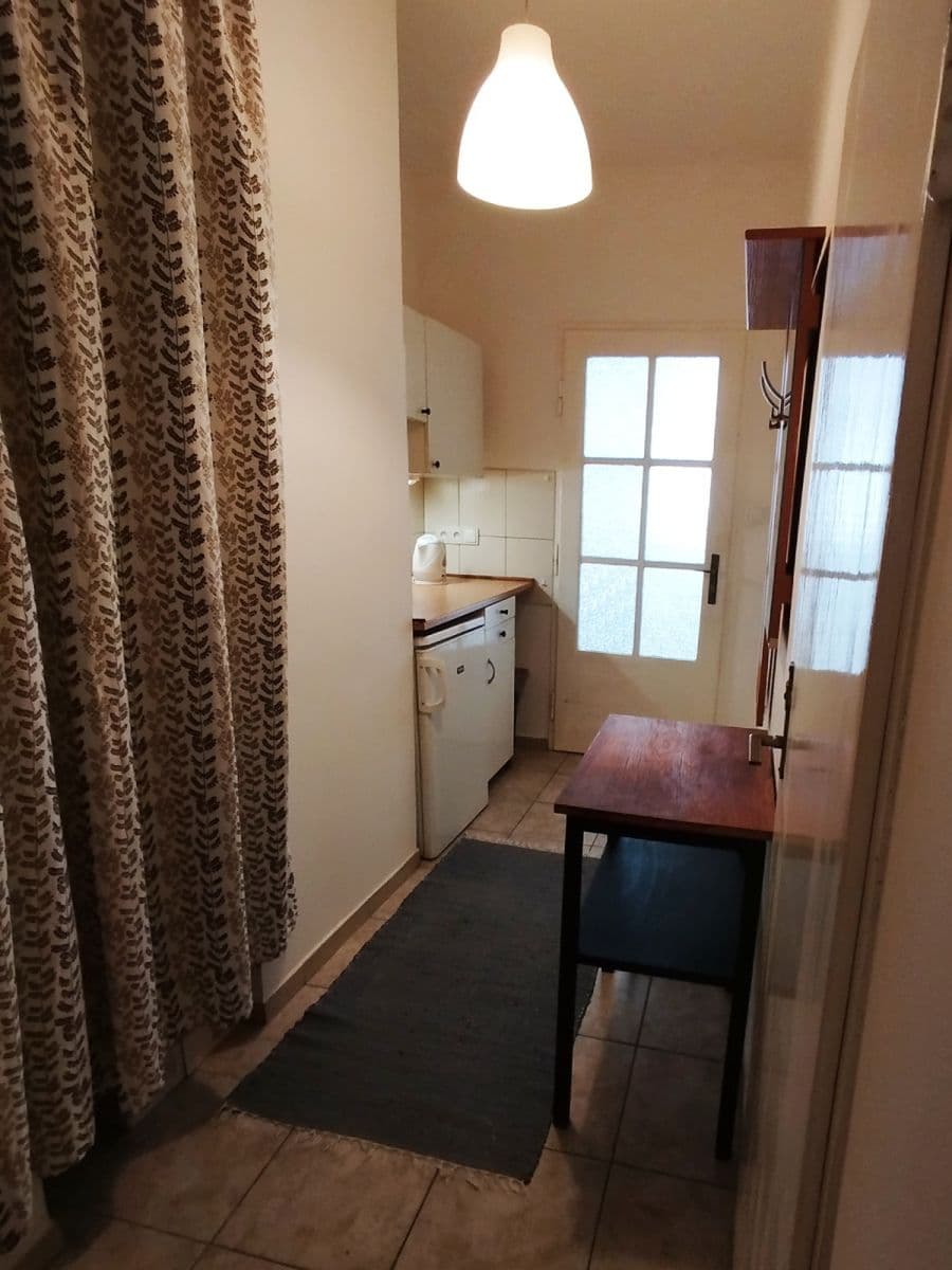 Prenájom bytu 1-izbový 29 m², Baranova, Praha, Praha Prenájom bytu 1-izbový 29 m², Baranova, Praha, Praha