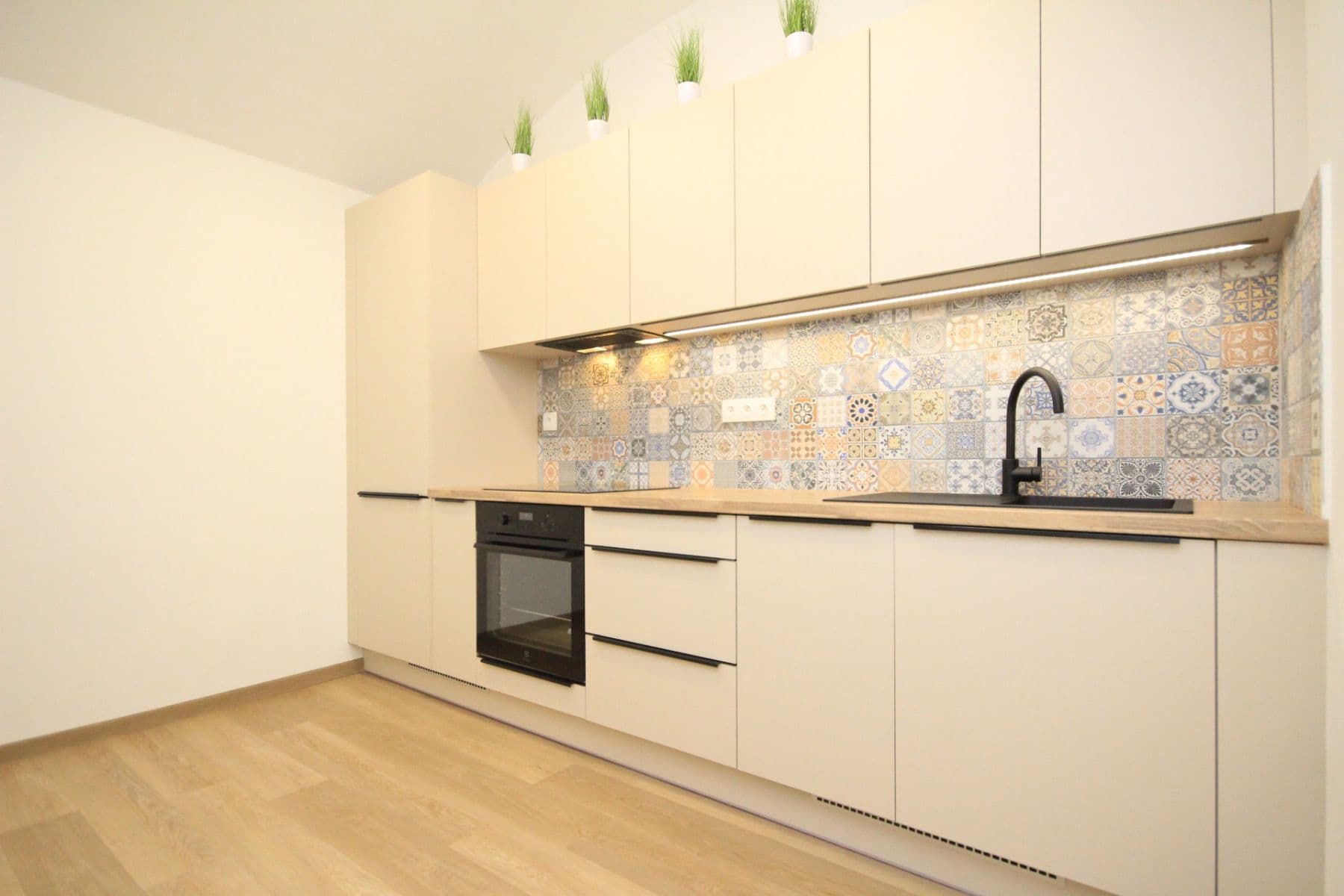 Predaj bytu 1-izbový 33 m², Milíčova, Praha, Praha Predaj bytu 1-izbový 33 m², Milíčova, Praha, Praha