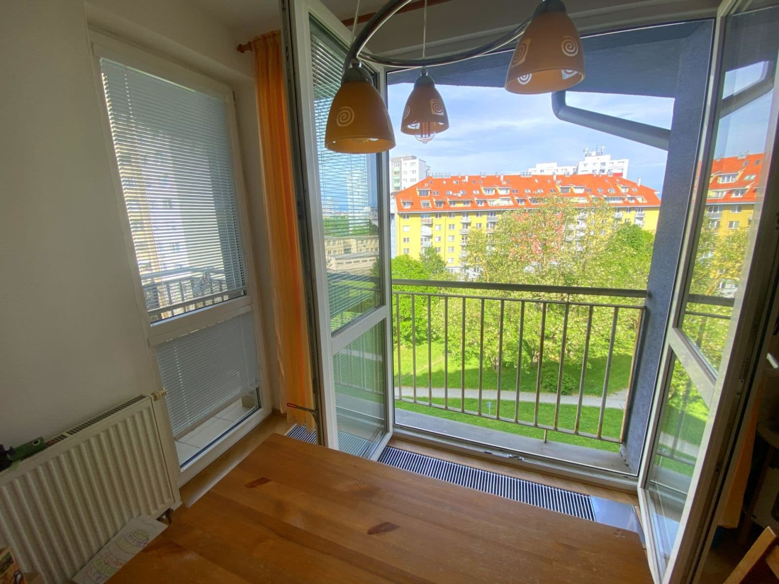 Predaj bytu 2-izbový 69 m², Rusovská cesta, Petržalka, Bratislavský kraj Predaj bytu 2-izbový 69 m², Rusovská cesta, Petržalka, Bratislavský kraj