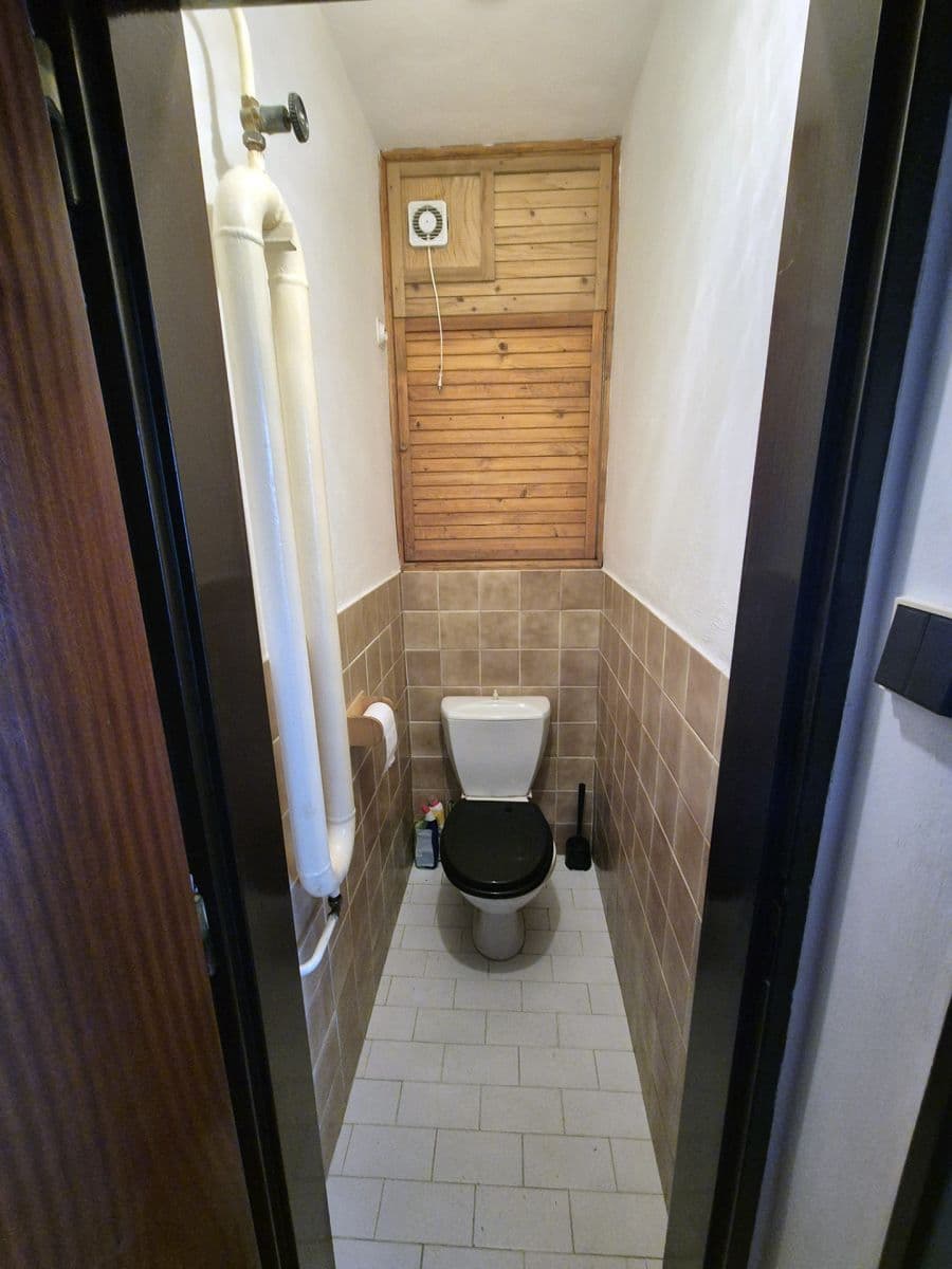 Predaj domu 280 m², pozemek 284 m², Vehlovická, Praha, Praha Predaj domu 280 m², pozemek 284 m², Vehlovická, Praha, Praha