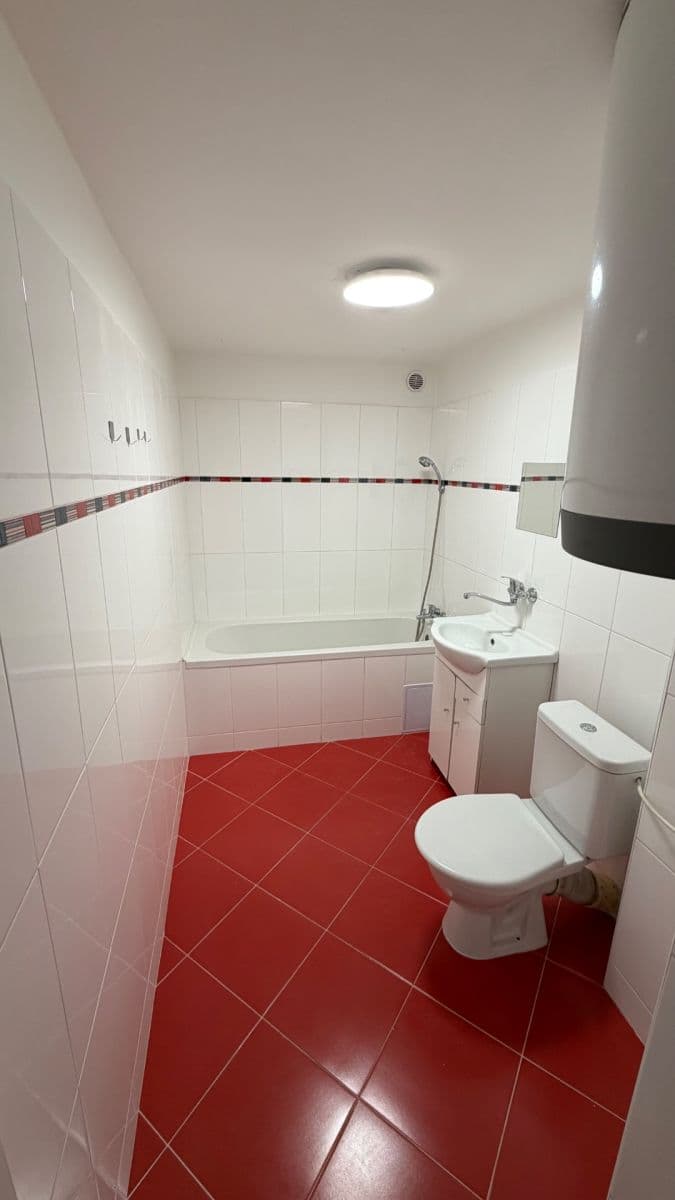 Prenájom bytu 2-izbový 62 m², Svobody, Liberec, Liberecký kraj Prenájom bytu 2-izbový 62 m², Svobody, Liberec, Liberecký kraj
