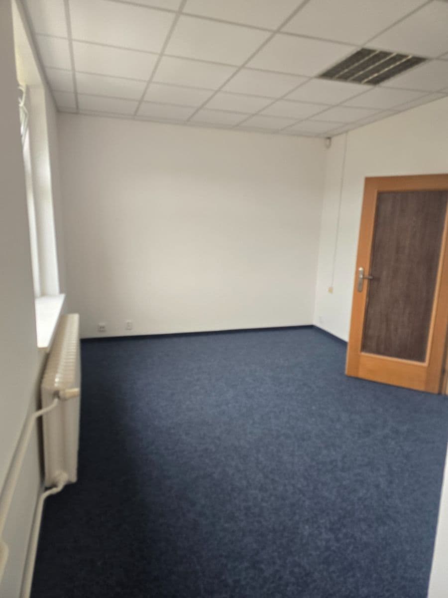 Prenájom kancelárie 105 m², Čerčanská, Praha, Praha Prenájom kancelárie 105 m², Čerčanská, Praha, Praha