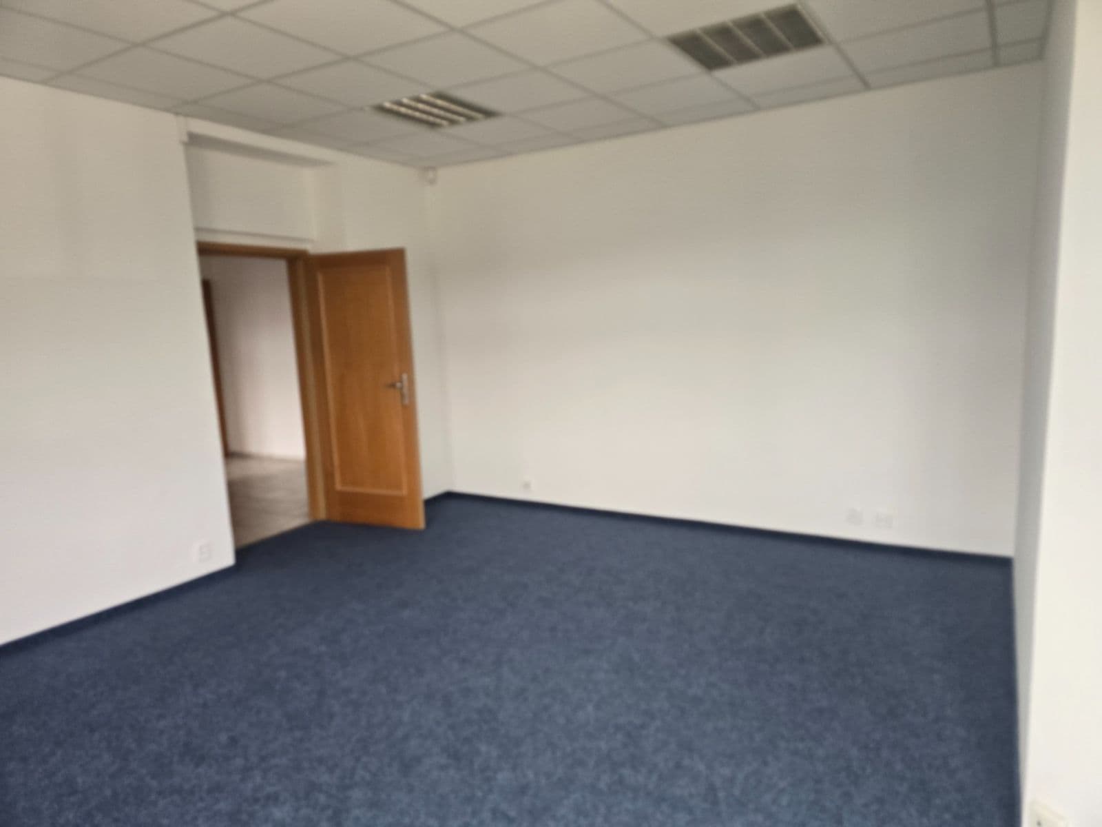Prenájom kancelárie 105 m², Čerčanská, Praha, Praha Prenájom kancelárie 105 m², Čerčanská, Praha, Praha