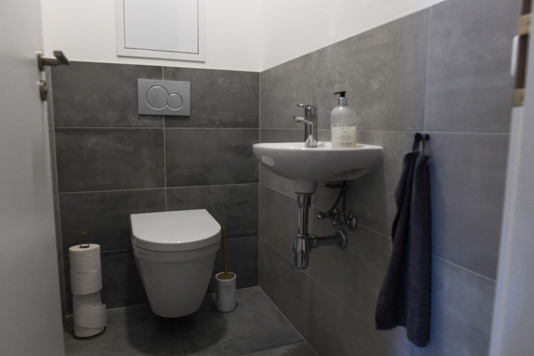 Prenájom bytu 3-izbový 87 m², Třebohostická, Praha, Praha Prenájom bytu 3-izbový 87 m², Třebohostická, Praha, Praha