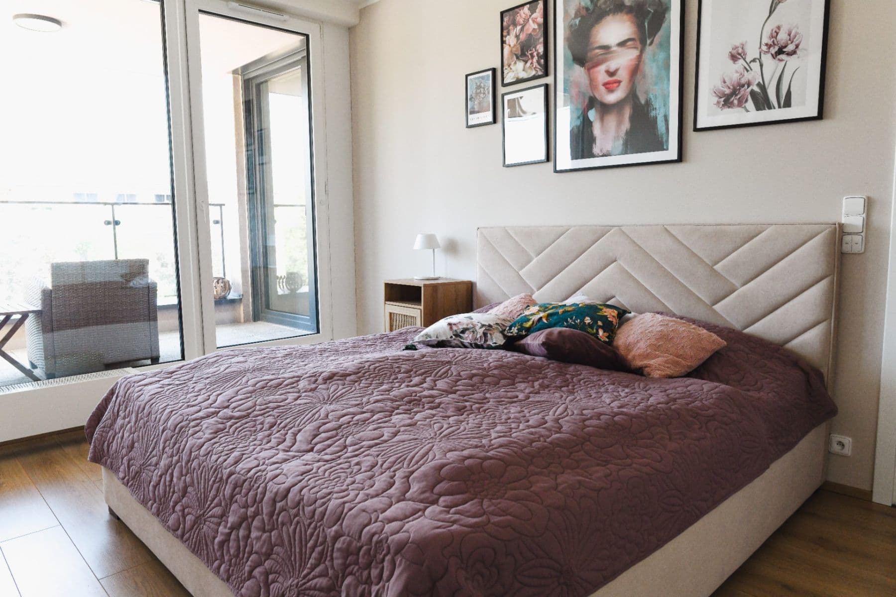 Prenájom bytu 3-izbový 87 m², Třebohostická, Praha, Praha Prenájom bytu 3-izbový 87 m², Třebohostická, Praha, Praha