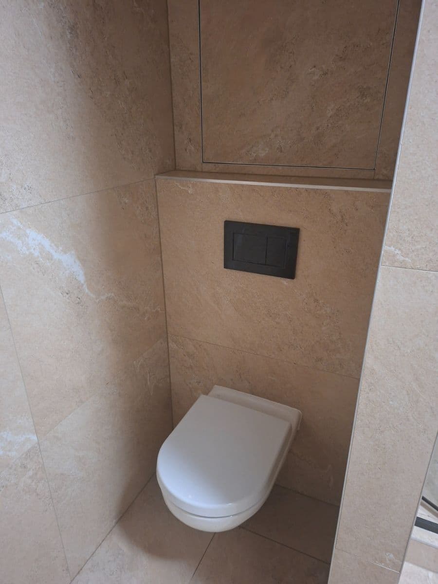 Predaj bytu 3-izbový 60 m², Veltruská, Praha, Praha Predaj bytu 3-izbový 60 m², Veltruská, Praha, Praha
