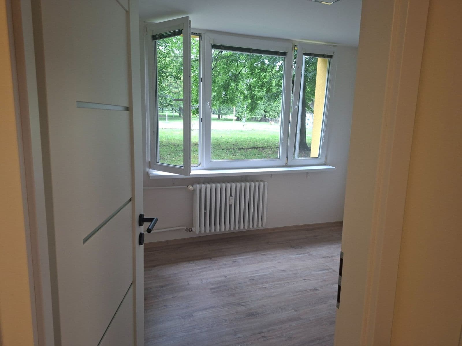 Predaj bytu 3-izbový 60 m², Veltruská, Praha, Praha Predaj bytu 3-izbový 60 m², Veltruská, Praha, Praha
