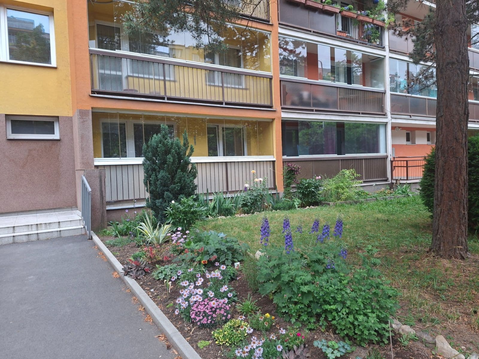 Predaj bytu 3-izbový 60 m², Veltruská, Praha, Praha Predaj bytu 3-izbový 60 m², Veltruská, Praha, Praha