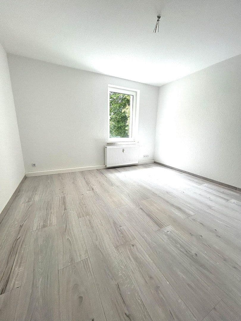 Prenájom bytu 2-izbový 51 m², Halleschestraße 13, Dessau-Roßlau, Sasko-Anhaltsko Prenájom bytu 2-izbový 51 m², Halleschestraße 13, Dessau-Roßlau, Sasko-Anhaltsko