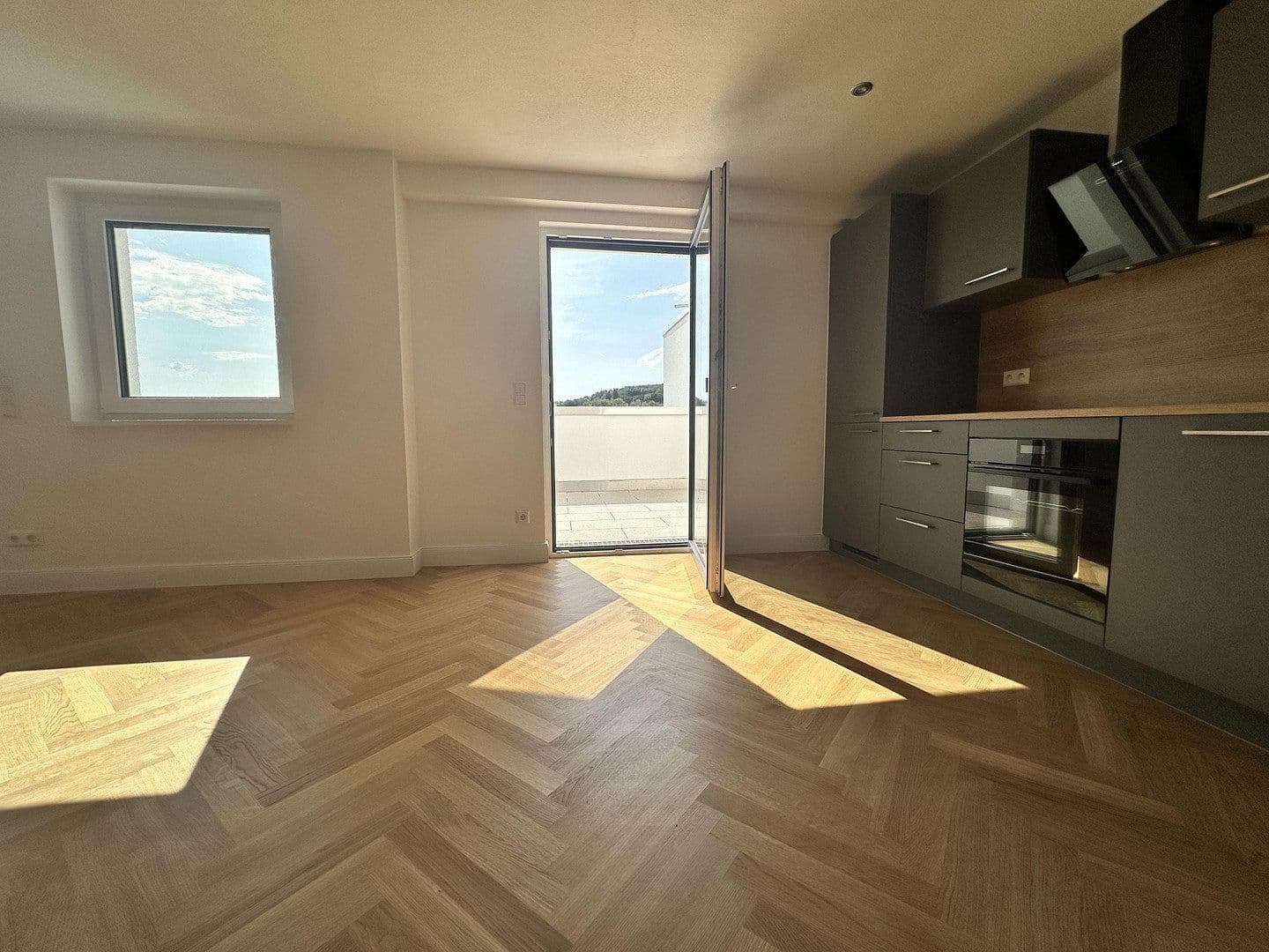 Prenájom bytu 1-izbový 75 m², Waldenbucherstraße 37, Aichtal, Bádensko-Wurttembersko Prenájom bytu 1-izbový 75 m², Waldenbucherstraße 37, Aichtal, Bádensko-Wurttembersko