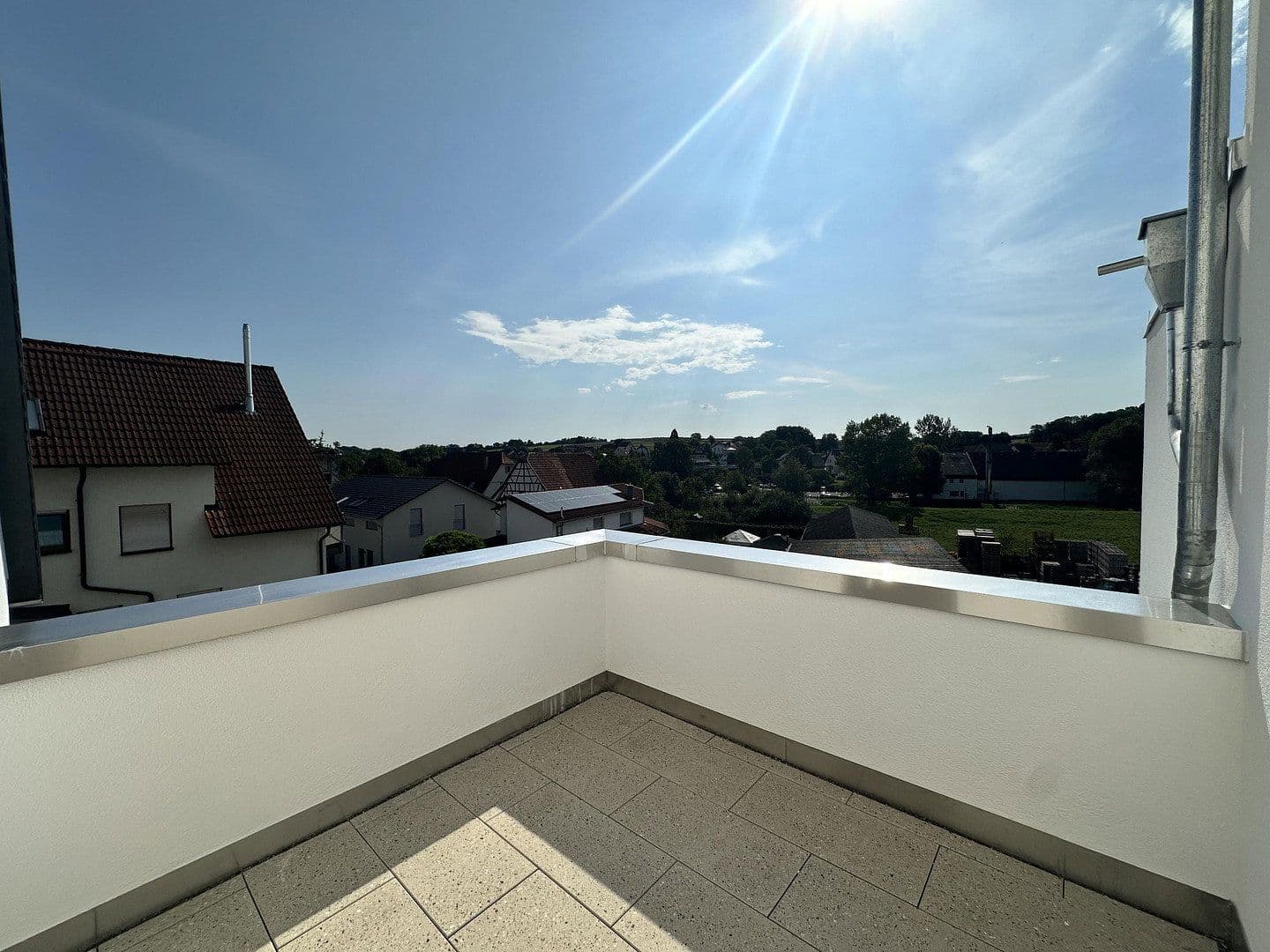 Prenájom bytu 1-izbový 75 m², Waldenbucherstraße 37, Aichtal, Bádensko-Wurttembersko Prenájom bytu 1-izbový 75 m², Waldenbucherstraße 37, Aichtal, Bádensko-Wurttembersko