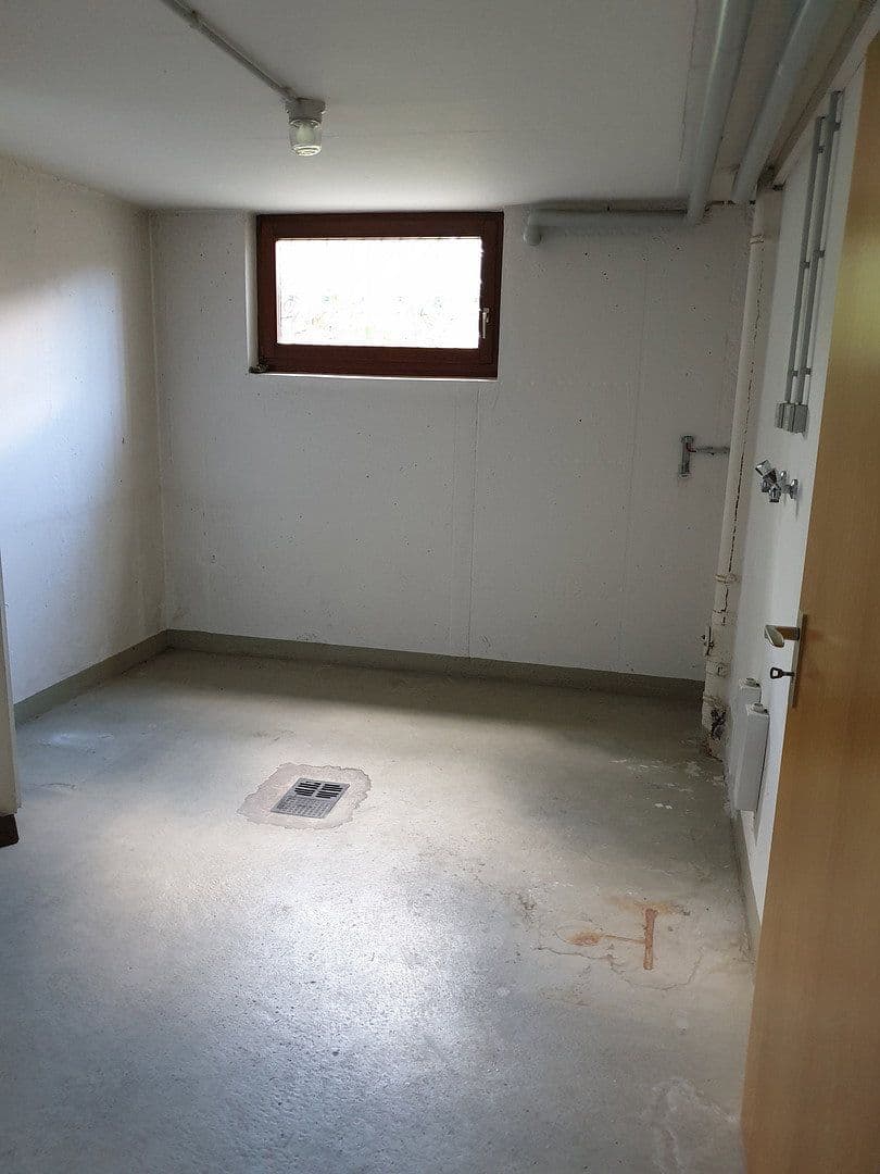 Prenájom bytu 3-izbový 115 m², Obertorstr. 7, Gerlingen, Bádensko-Wurttembersko Prenájom bytu 3-izbový 115 m², Obertorstr. 7, Gerlingen, Bádensko-Wurttembersko