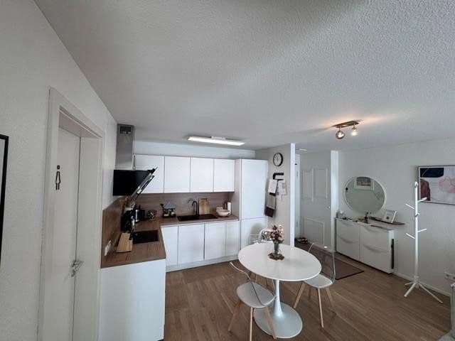 Prenájom bytu 2-izbový 52 m², Reußensteinweg 2, Denkendorf, Bádensko-Wurttembersko Prenájom bytu 2-izbový 52 m², Reußensteinweg 2, Denkendorf, Bádensko-Wurttembersko