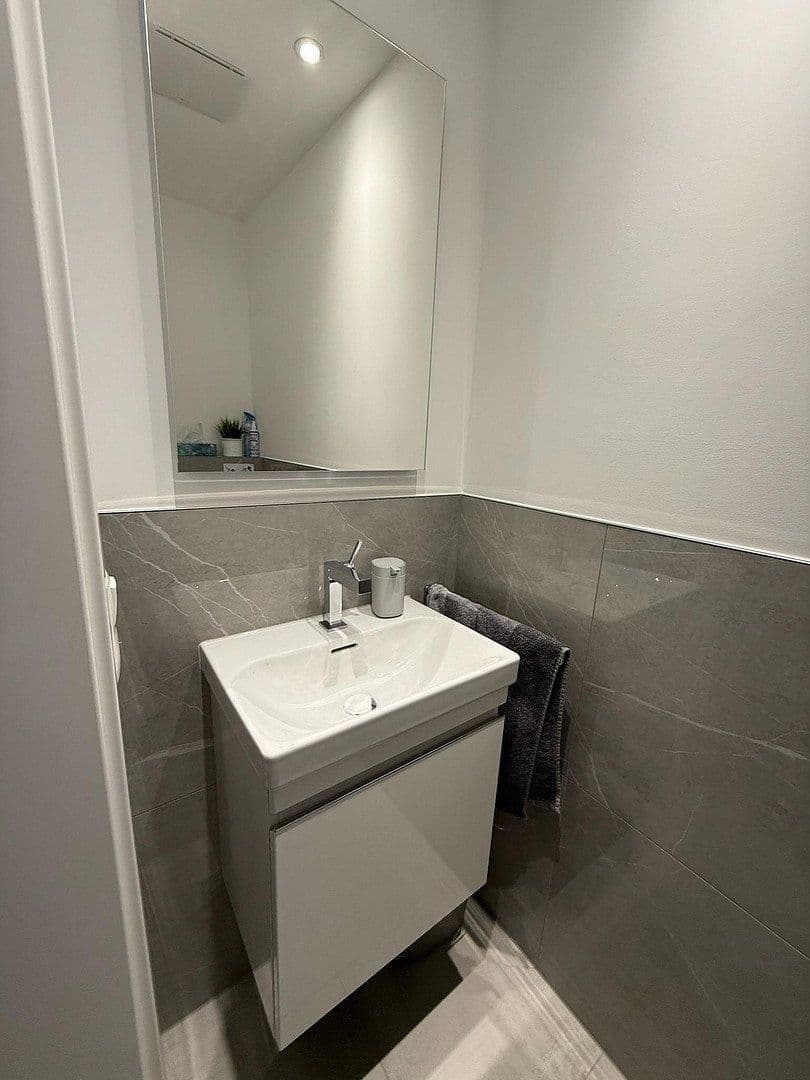 Predaj bytu 4-izbový 138 m², Am See 12, Haar, Bavorsko Predaj bytu 4-izbový 138 m², Am See 12, Haar, Bavorsko