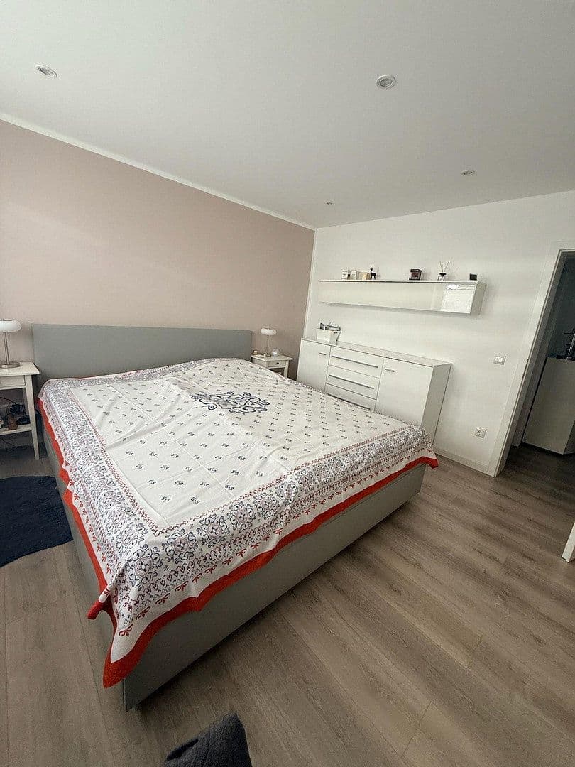 Predaj bytu 4-izbový 138 m², Am See 12, Haar, Bavorsko Predaj bytu 4-izbový 138 m², Am See 12, Haar, Bavorsko