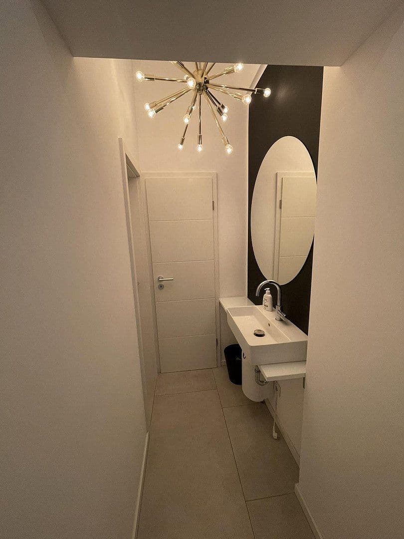 Prenájom kancelárie 93 m², Darmstadt, Hesensko Prenájom kancelárie 93 m², Darmstadt, Hesensko