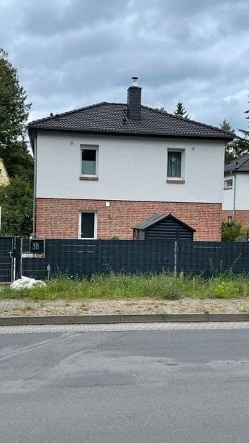 Predaj domu 130 m², pozemek 570 m², Thälmannstr. 38, Wandlitz, Brandenbursko Predaj domu 130 m², pozemek 570 m², Thälmannstr. 38, Wandlitz, Brandenbursko