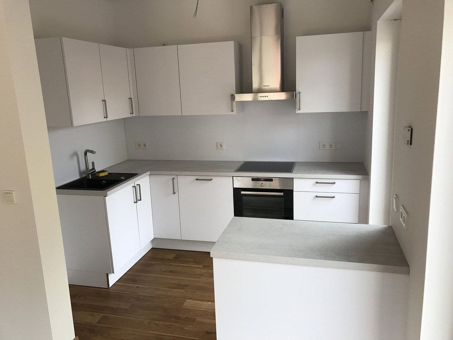 Predaj domu 130 m², pozemek 570 m², Thälmannstr. 38, Wandlitz, Brandenbursko Predaj domu 130 m², pozemek 570 m², Thälmannstr. 38, Wandlitz, Brandenbursko