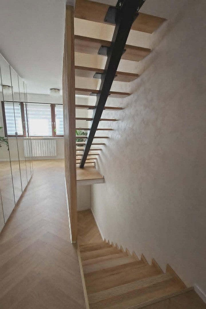 Predaj domu 143 m², pozemek 194 m², Unter dem Dorf 51, Bad Säckingen, Bádensko-Wurttembersko Predaj domu 143 m², pozemek 194 m², Unter dem Dorf 51, Bad Säckingen, Bádensko-Wurttembersko