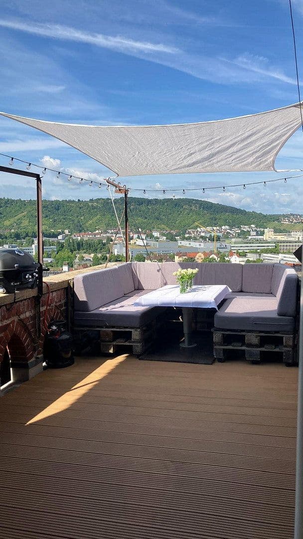 Predaj bytu 4-izbový 125 m², Stuttgart, Bádensko-Wurttembersko Predaj bytu 4-izbový 125 m², Stuttgart, Bádensko-Wurttembersko
