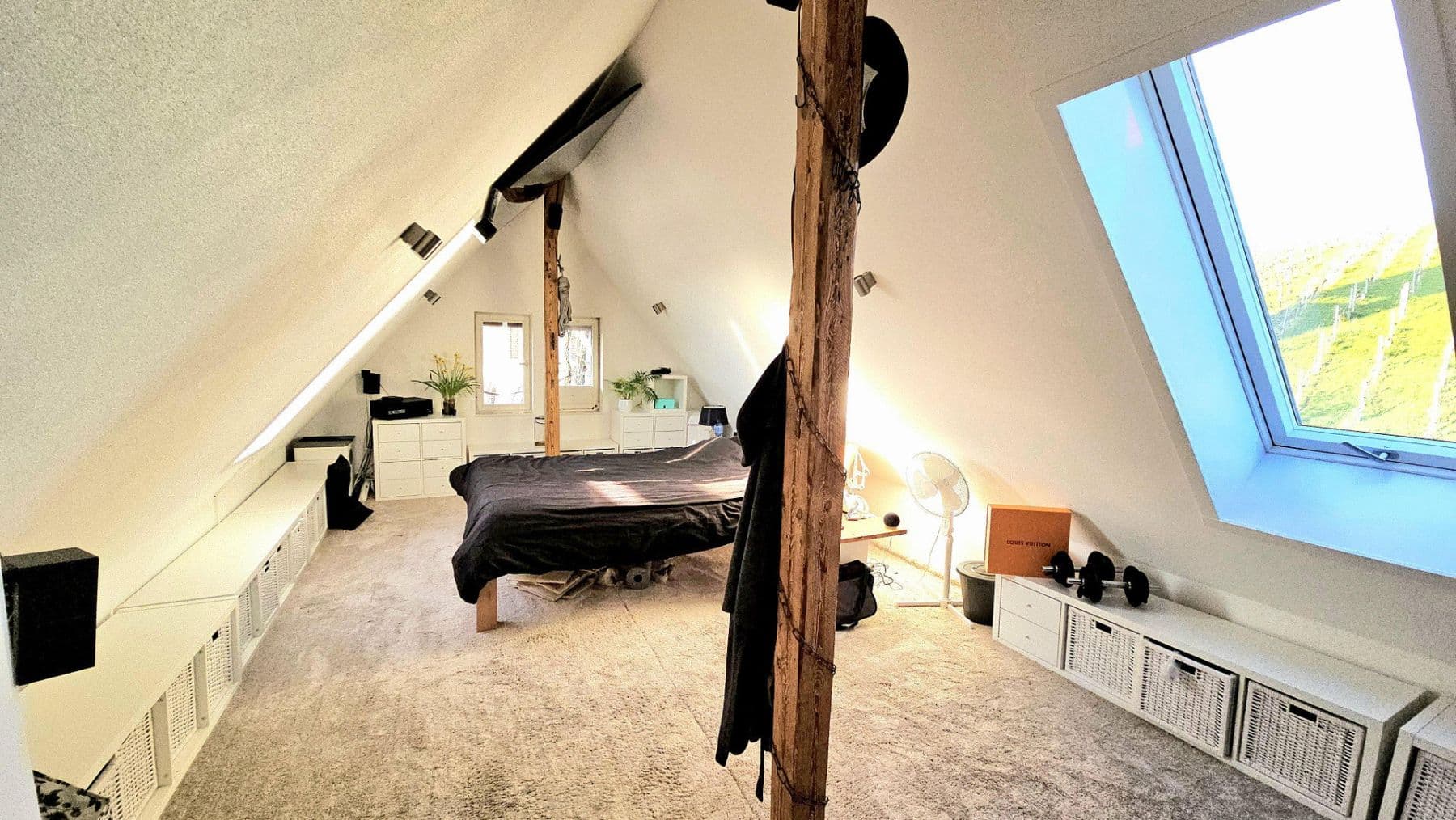 Predaj bytu 4-izbový 125 m², Stuttgart, Bádensko-Wurttembersko Predaj bytu 4-izbový 125 m², Stuttgart, Bádensko-Wurttembersko