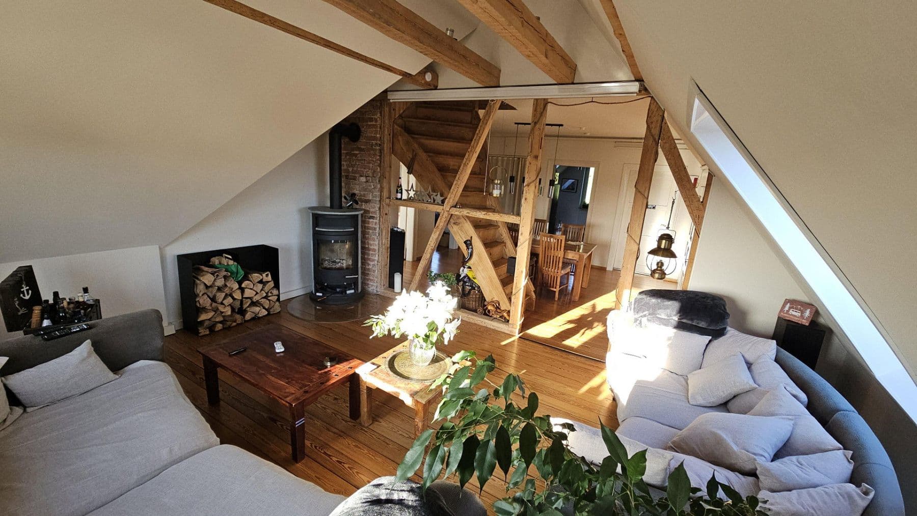 Predaj bytu 4-izbový 125 m², Stuttgart, Bádensko-Wurttembersko Predaj bytu 4-izbový 125 m², Stuttgart, Bádensko-Wurttembersko