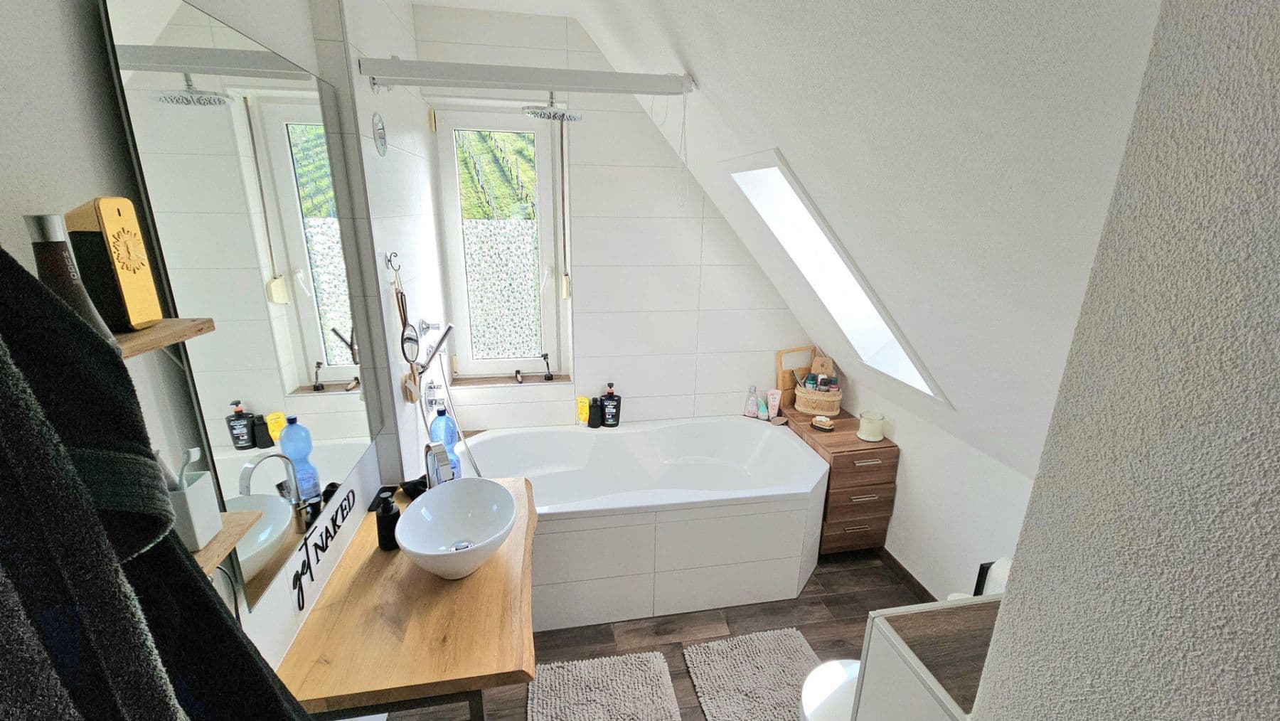 Predaj bytu 4-izbový 125 m², Stuttgart, Bádensko-Wurttembersko Predaj bytu 4-izbový 125 m², Stuttgart, Bádensko-Wurttembersko