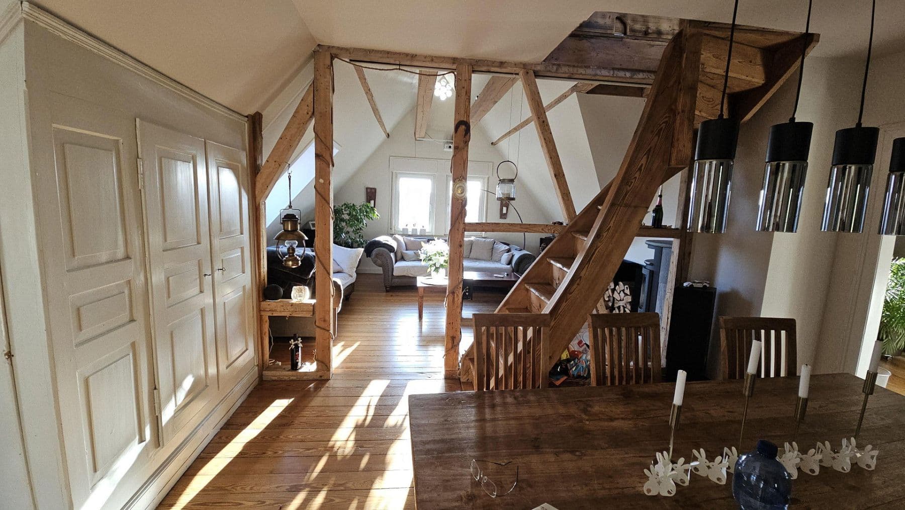 Predaj bytu 4-izbový 125 m², Stuttgart, Bádensko-Wurttembersko Predaj bytu 4-izbový 125 m², Stuttgart, Bádensko-Wurttembersko