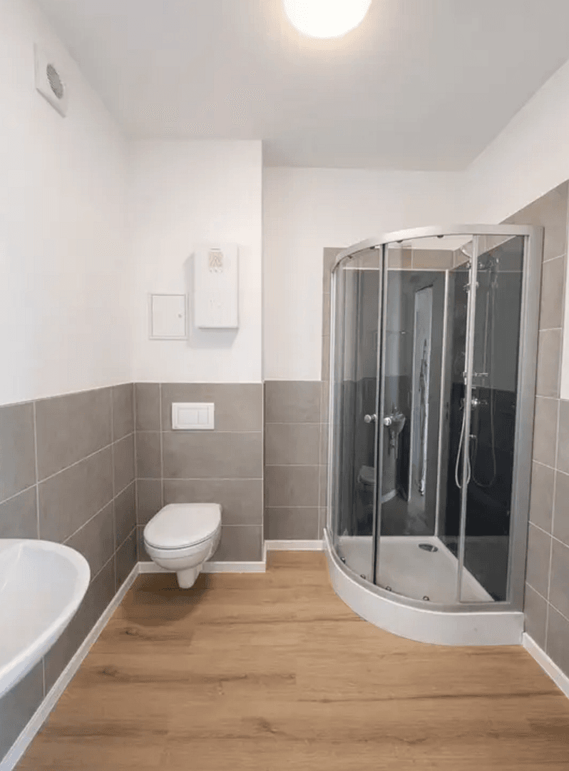 Prenájom bytu 1-izbový 28 m², Kusel, Porýnie-Falcko Prenájom bytu 1-izbový 28 m², Kusel, Porýnie-Falcko