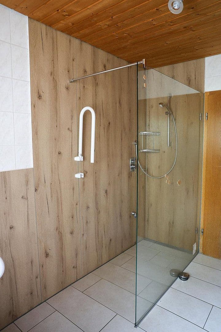 Predaj domu 222 m², pozemek 912 m², Hayingen, Bádensko-Wurttembersko Predaj domu 222 m², pozemek 912 m², Hayingen, Bádensko-Wurttembersko
