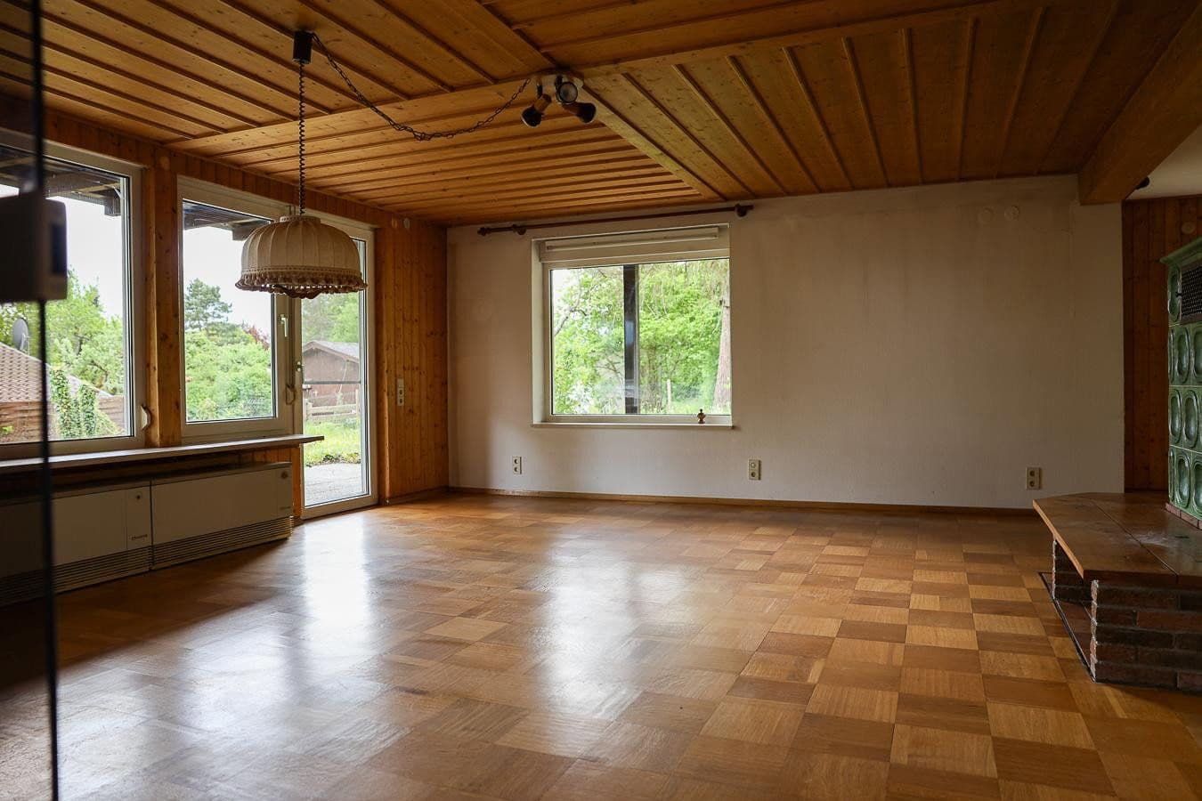 Predaj domu 222 m², pozemek 912 m², Hayingen, Bádensko-Wurttembersko Predaj domu 222 m², pozemek 912 m², Hayingen, Bádensko-Wurttembersko