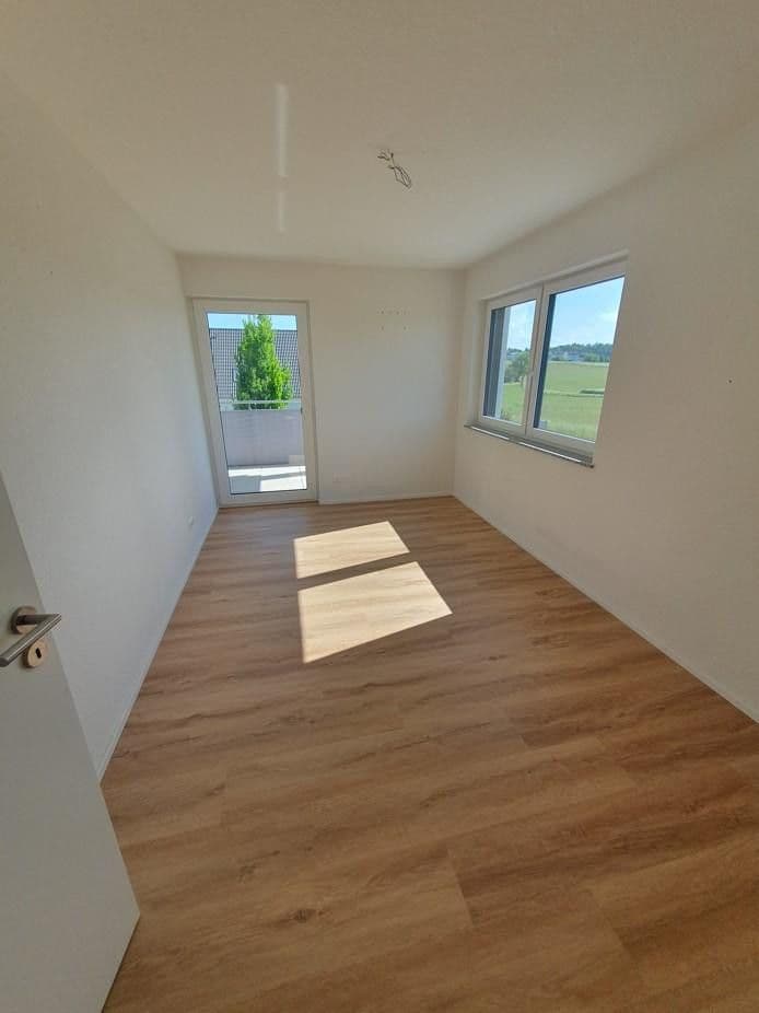 Prenájom bytu 4-izbový 108 m², Horb am Neckar, Bádensko-Wurttembersko Prenájom bytu 4-izbový 108 m², Horb am Neckar, Bádensko-Wurttembersko