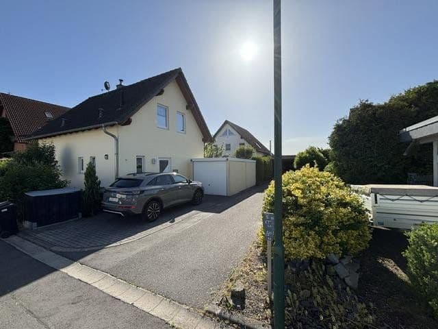 Predaj domu 103 m², pozemek 358 m², Südstraße 44a, Parthenstein, Sasko Predaj domu 103 m², pozemek 358 m², Südstraße 44a, Parthenstein, Sasko