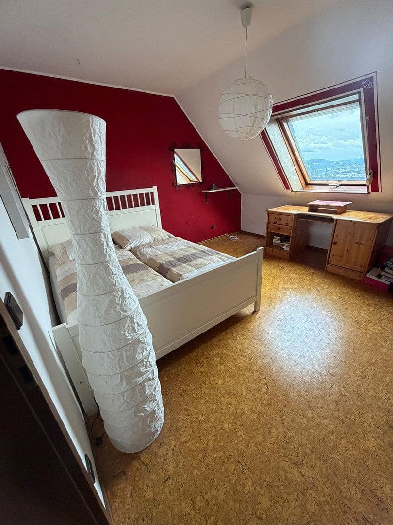 Predaj domu 161 m², pozemek 669 m², Ringstraße 83, Weitersburg, Porýnie-Falcko Predaj domu 161 m², pozemek 669 m², Ringstraße 83, Weitersburg, Porýnie-Falcko