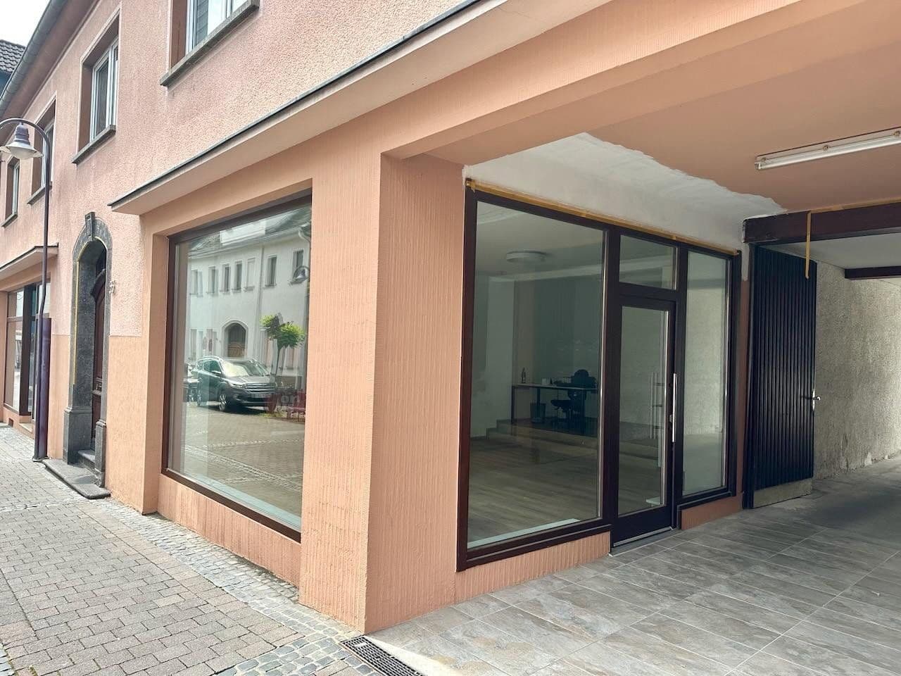 Prenájom kancelárie 49 m², Bachstrasse 55, Bendorf, Porýnie-Falcko Prenájom kancelárie 49 m², Bachstrasse 55, Bendorf, Porýnie-Falcko