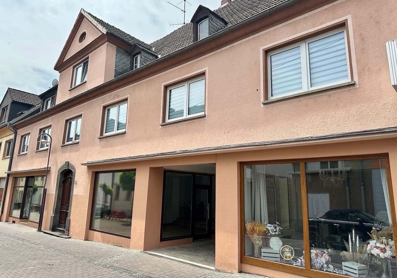 Prenájom kancelárie 49 m², Bachstrasse 55, Bendorf, Porýnie-Falcko Prenájom kancelárie 49 m², Bachstrasse 55, Bendorf, Porýnie-Falcko