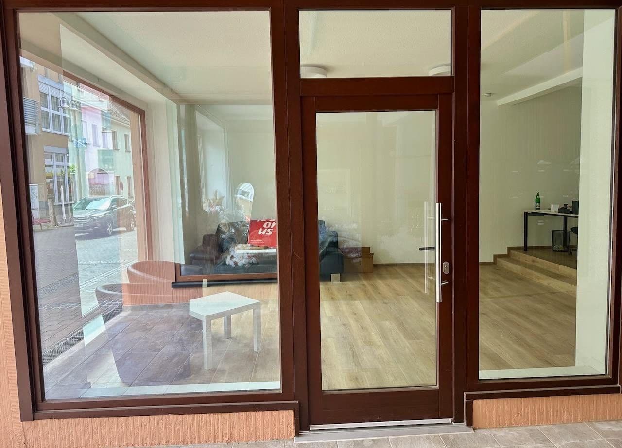 Prenájom kancelárie 49 m², Bachstrasse 55, Bendorf, Porýnie-Falcko Prenájom kancelárie 49 m², Bachstrasse 55, Bendorf, Porýnie-Falcko