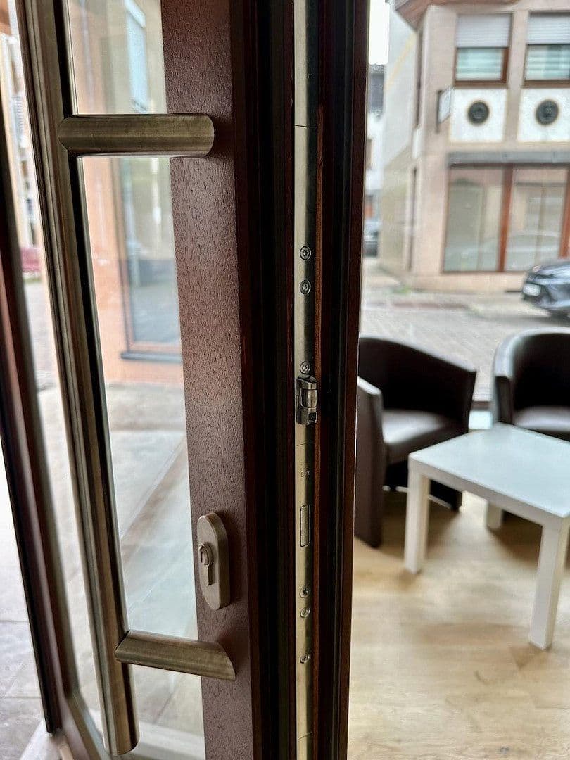 Prenájom kancelárie 49 m², Bachstrasse 55, Bendorf, Porýnie-Falcko Prenájom kancelárie 49 m², Bachstrasse 55, Bendorf, Porýnie-Falcko
