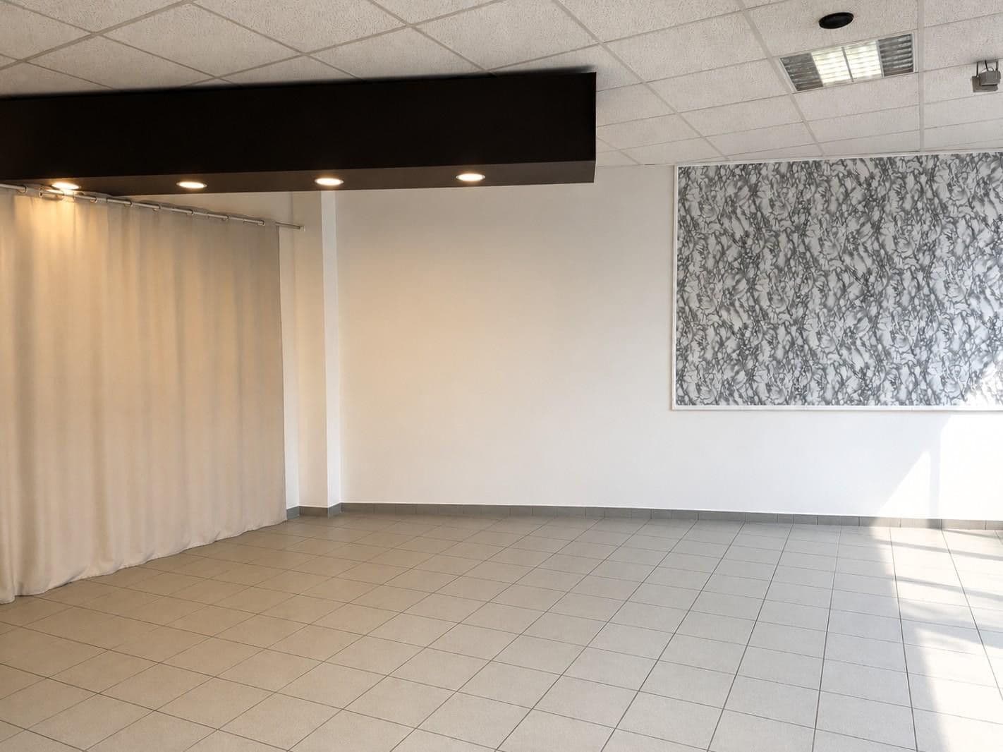 Predaj nebytového priestoru 282 m², Heusenstamm, Hesensko Predaj nebytového priestoru 282 m², Heusenstamm, Hesensko